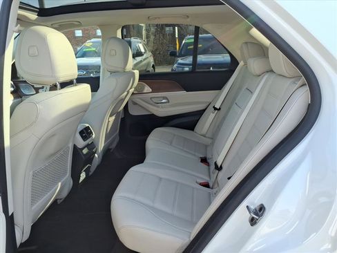 Used 2024 Mercedes-Benz GLE 350 Base 4MATIC image 10