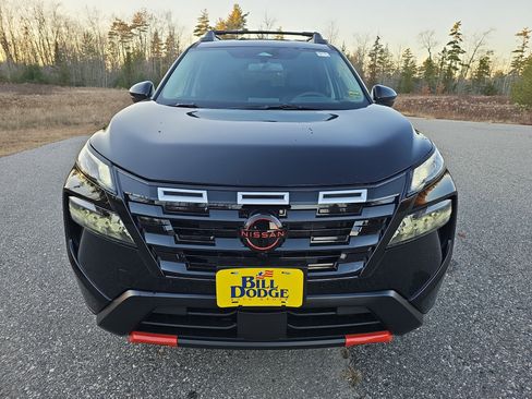 New 2026 Nissan Rogue SV image 10