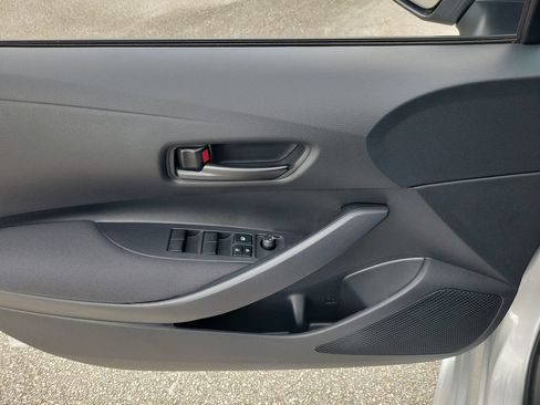 Used 2024 Toyota Corolla LE FWD image 13