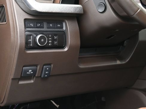 Used 2023 Ford F250 King Ranch w/ Tremor Off-Road Package AWD/4WD image 23