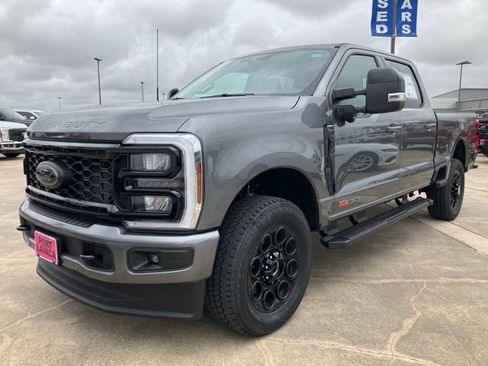 New 2025 Ford F250 Lariat w/ Lariat Ultimate Package image 2