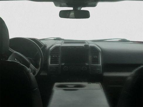 Used 2019 Ford F150 XLT w/ Equipment Group 302A Luxury image 5