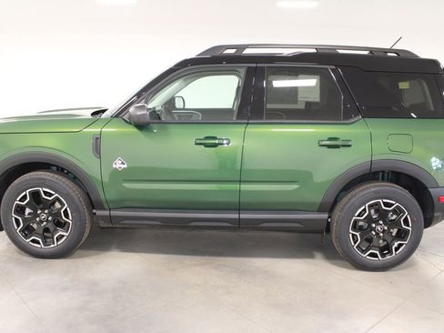 New 2025 Ford Bronco Sport Outer Banks image 5