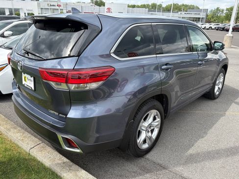 Used 2019 Toyota Highlander Limited AWD/4WD image 5