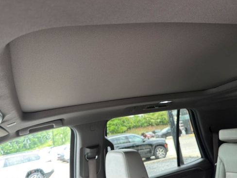 Used 2023 Chevrolet Tahoe LT AWD/4WD image 20