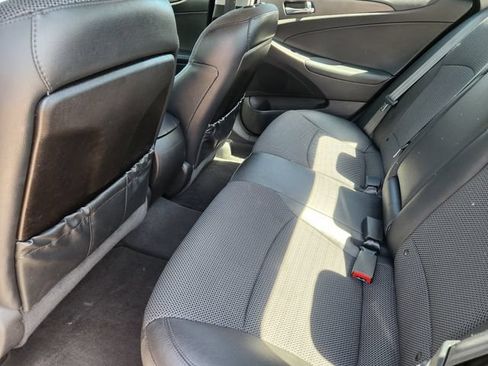 Used 2012 Hyundai Sonata SE FWD image 9
