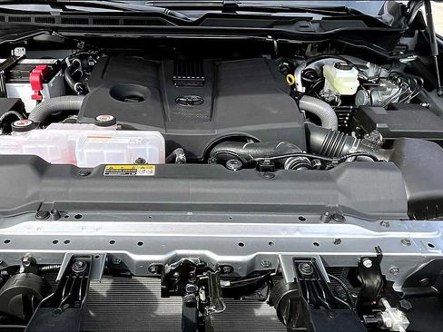 New 2025 Toyota Tundra Platinum image 16