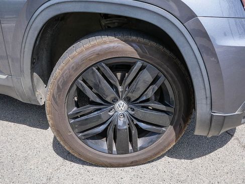 Used 2018 Volkswagen Atlas SEL FWD image 7