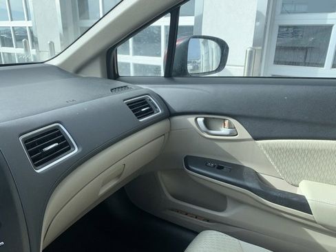 Used 2015 Honda Civic LX image 11