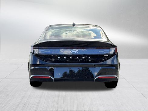 New 2026 Hyundai Sonata Limited image 6
