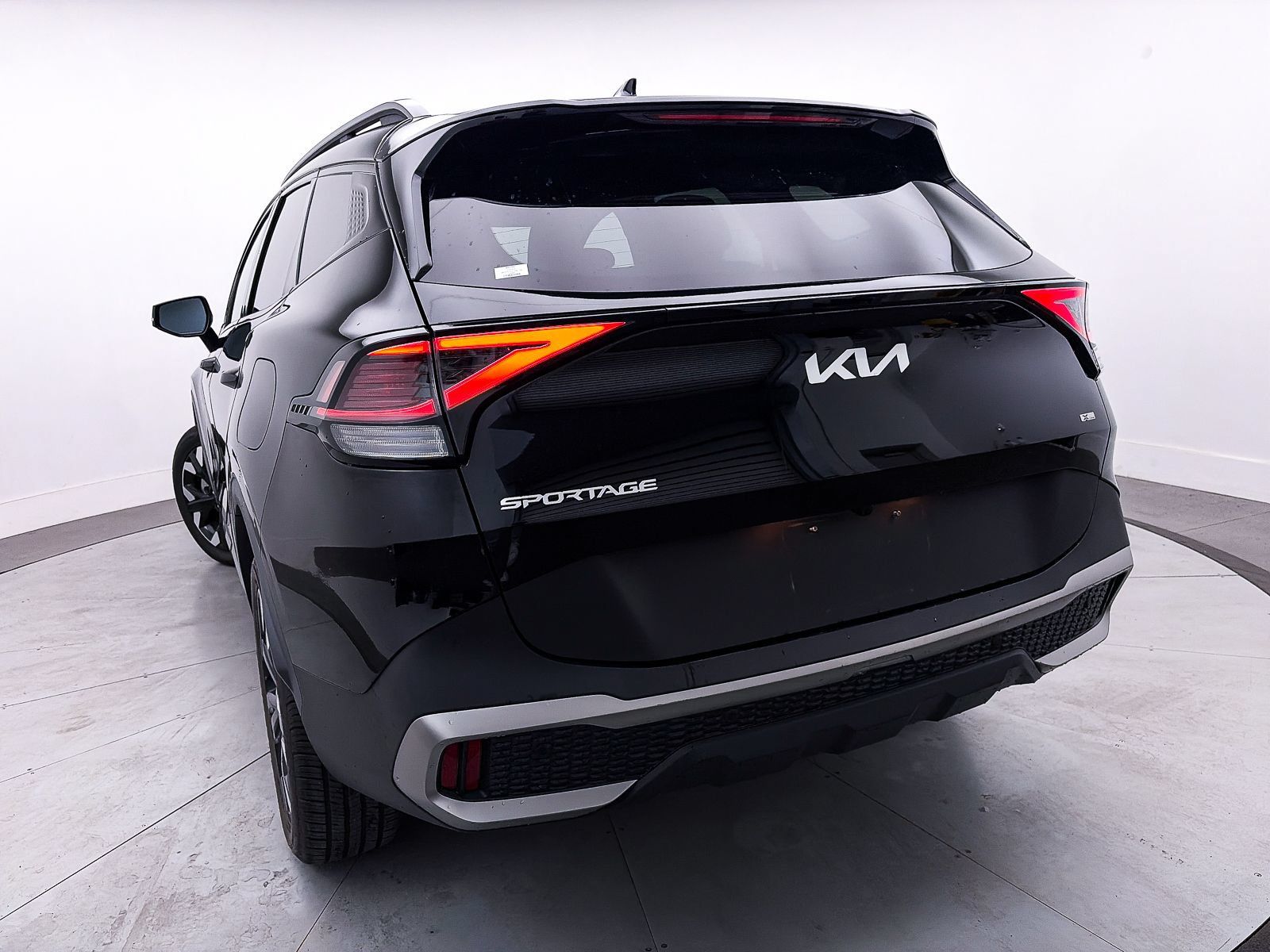 Used 2023 Kia Sportage X-Line AWD/4WD image 8