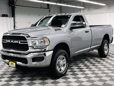 Used 2022 RAM 2500 Tradesman AWD/4WD image 12