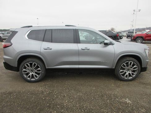 New 2026 GMC Acadia Denali Ultimate AWD/4WD image 3