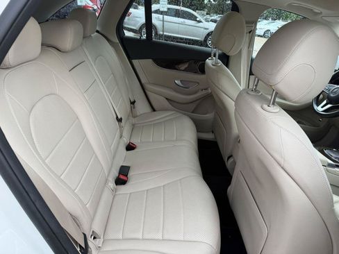 Used 2022 Mercedes-Benz GLC 300 w/ Premium Package Lite image 14