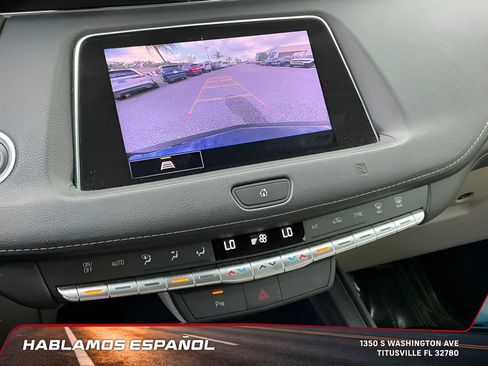 Used 2021 Cadillac XT4 Premium Luxury image 29