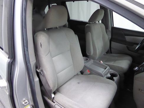 Used 2012 Honda Odyssey EX image 22