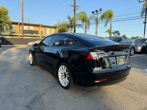 Used 2018 Tesla Model 3 Long Range AWD/4WD image 5