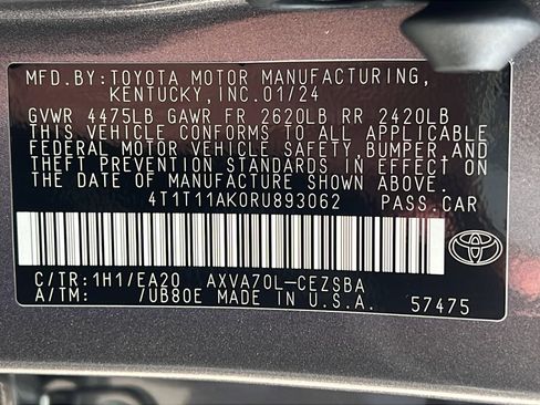 Used 2024 Toyota Camry SE w/ Convenience Package FWD image 22