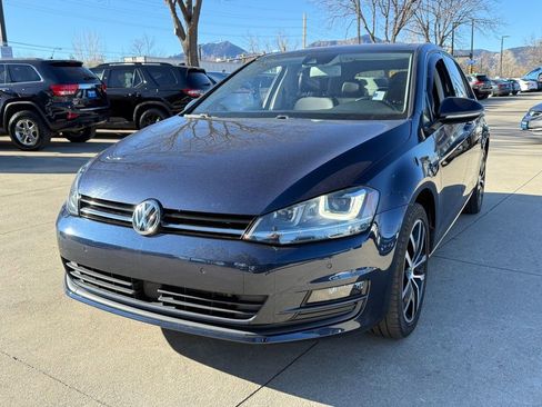 Used 2016 Volkswagen Golf SE w/ Lighting Package image 8