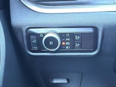 Certified 2023 Ford Explorer XLT w/ Equipment Group 202A image 15