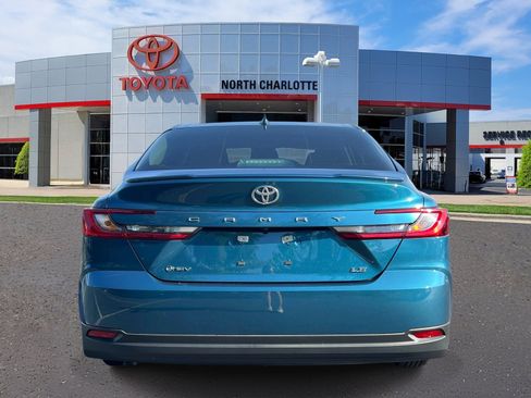 Used 2026 Toyota Camry LE w/ Convenience Package FWD image 5