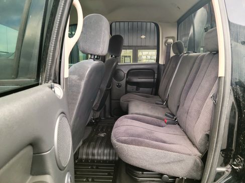 Used 2004 Dodge Ram 2500 Truck SLT w/ Sport Appearance Group image 15