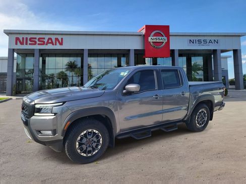 Used 2025 Nissan Frontier Pro-X w/ Pro Convenience Package RWD image 5