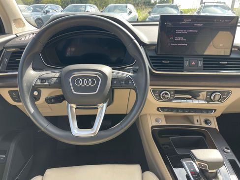 Certified 2024 Audi Q5 e Prestige w/ Prestige Package AWD/4WD image 15