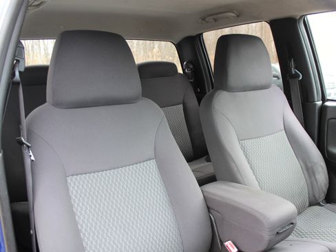 Used 2012 GMC Canyon SLE image 34