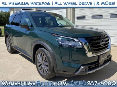 Used 2024 Nissan Pathfinder SL w/ SL Premium Package