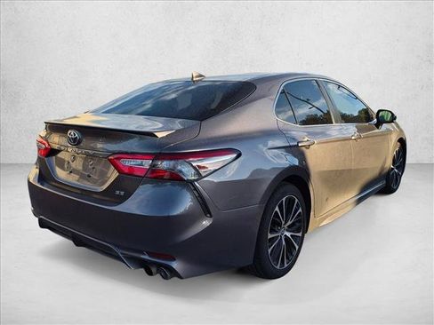 Used 2019 Toyota Camry SE w/ Protection Package (Q2) FWD image 5