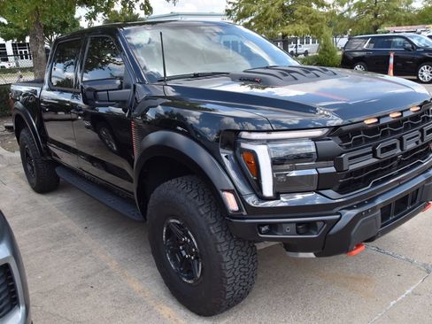 Certified 2025 Ford F150 Raptor w/ Equipment Group 803A Raptor R AWD/4WD image 4
