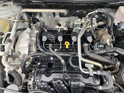 Used 2021 Nissan Rogue SV FWD image 26