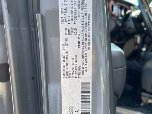 Used 2021 Jeep Wrangler Rubicon AWD/4WD image 31