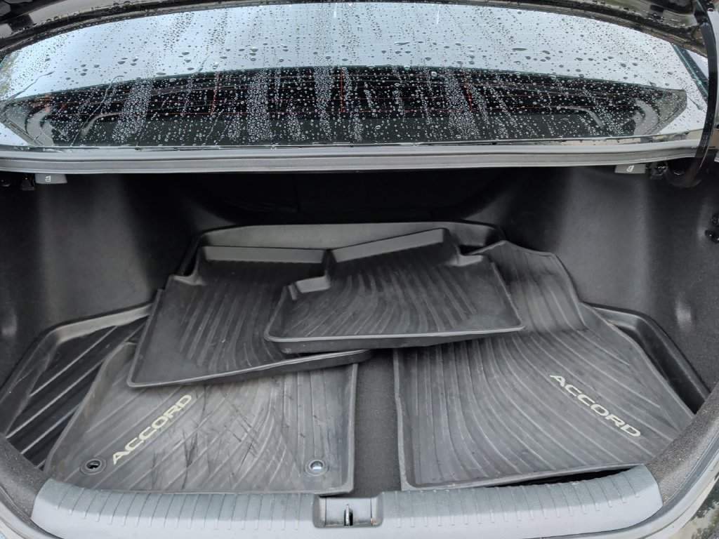 Used 2024 Honda Accord Touring image 38