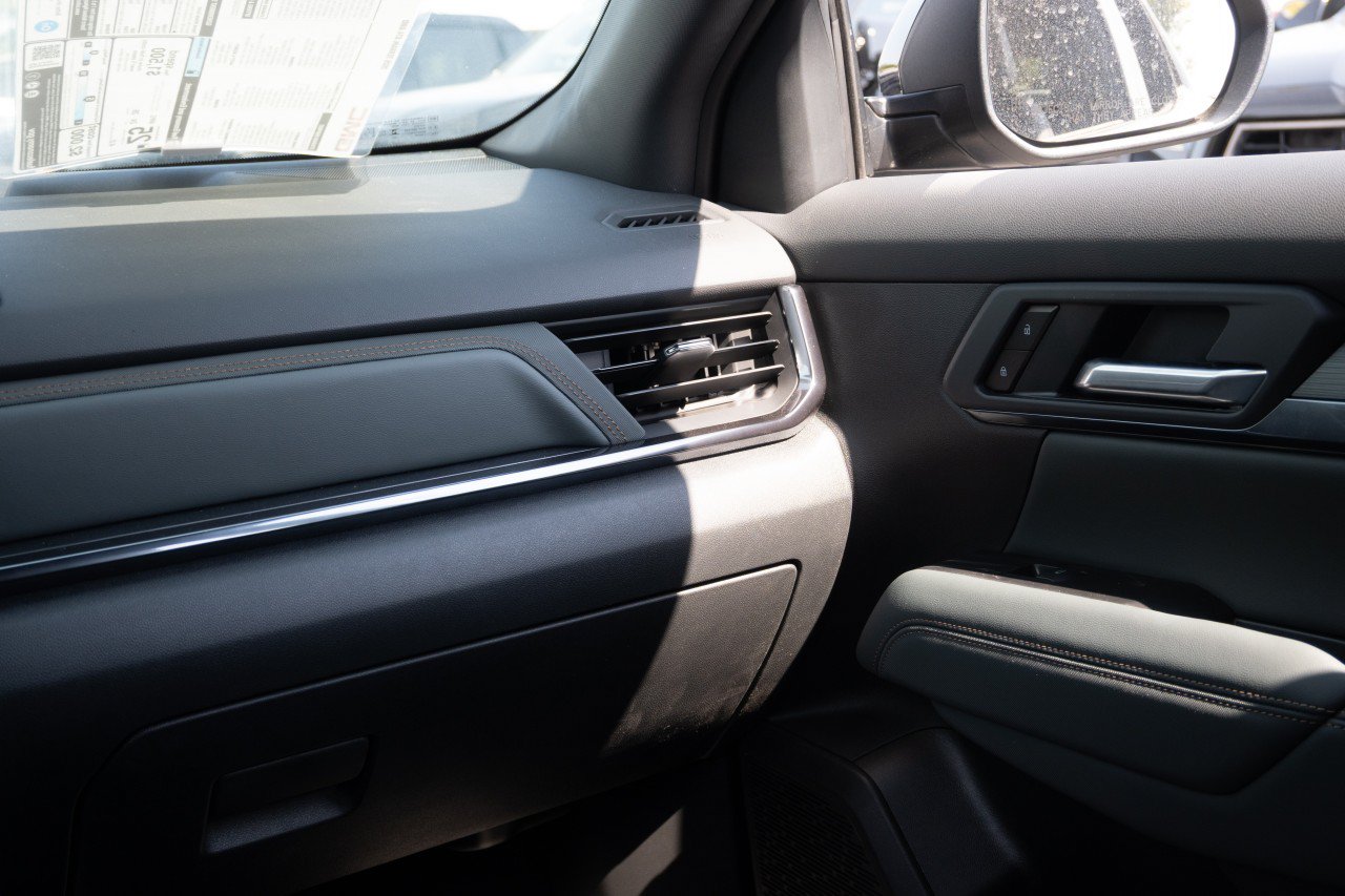 New 2026 GMC Terrain AT4 AWD/4WD image 8