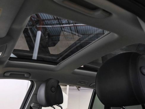 Used 2018 Mercedes-Benz GLS 550 GLS 550 4MATIC Sport Utility 4 w/ Driver Assistance Package image 19