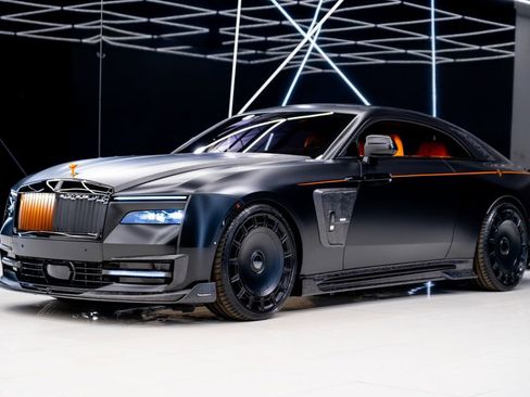 Used 2026 Rolls-Royce Spectre image 3