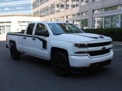 Used 2018 Chevrolet Silverado 1500 Custom w/ Rally 1 Edition