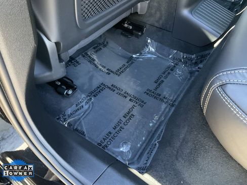 Used 2024 Volvo XC60 T8 Ultimate w/ Protection Package Premier image 29