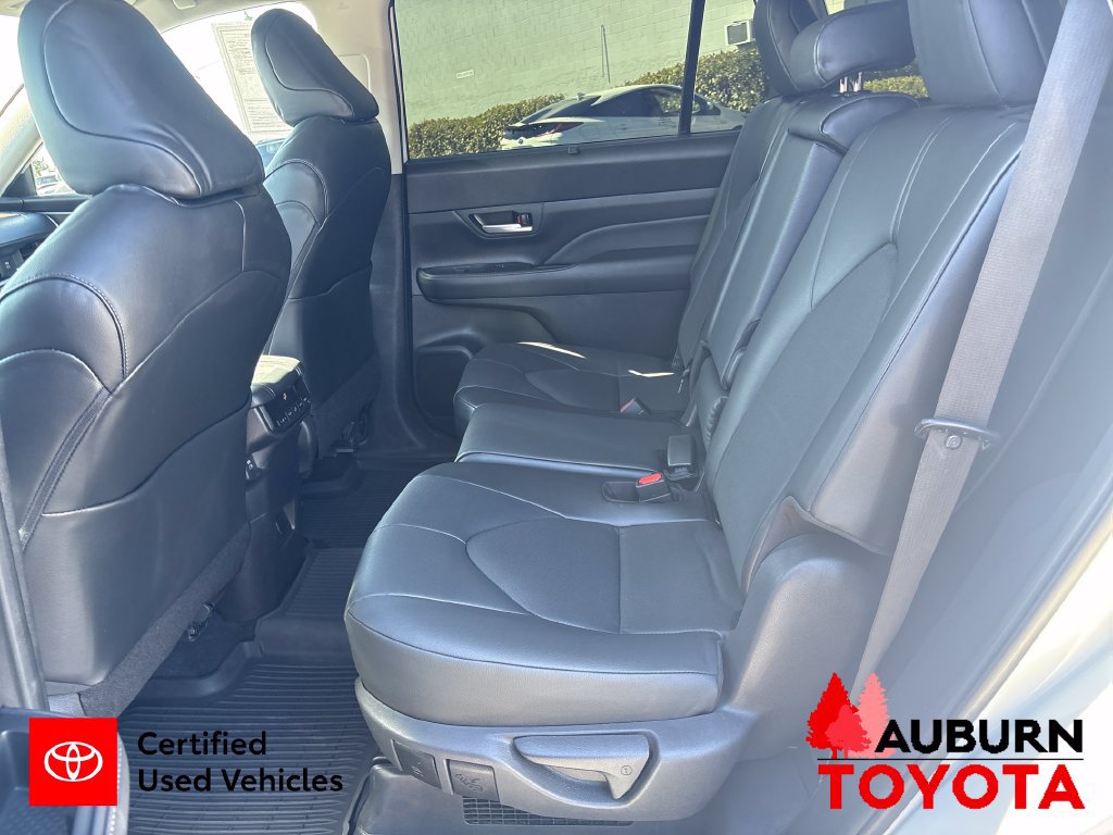 Certified 2024 Toyota Grand Highlander AWD Hybrid image 19