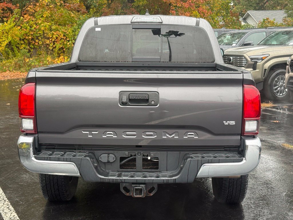 Used 2019 Toyota Tacoma TRD Off-Road AWD/4WD image 6