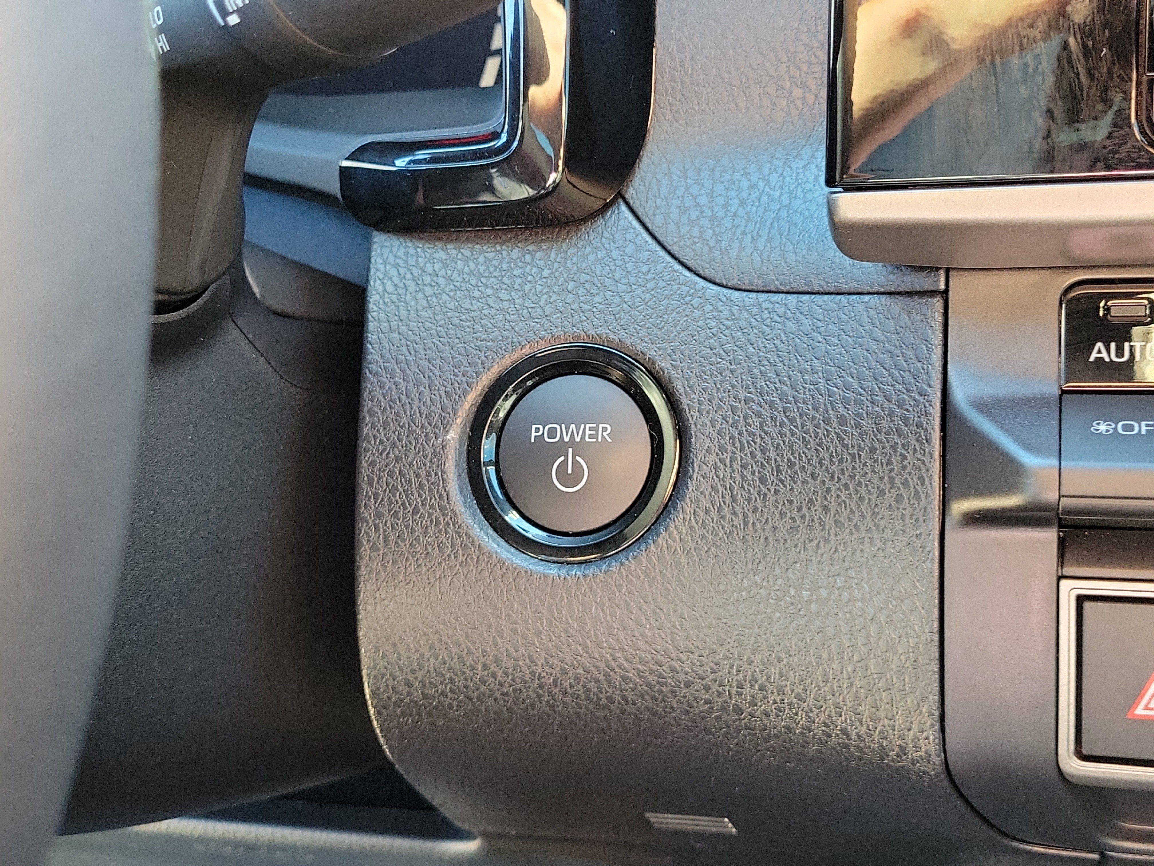 Used 2026 Toyota Camry SE FWD image 29