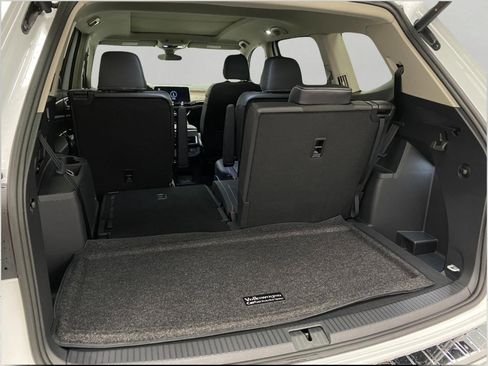 New 2026 Volkswagen Atlas SE image 6