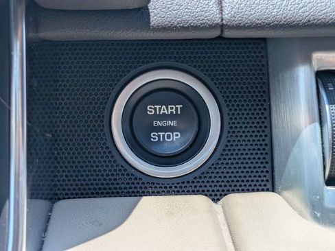 Used 2019 Land Rover Range Rover Supercharged AWD/4WD image 37