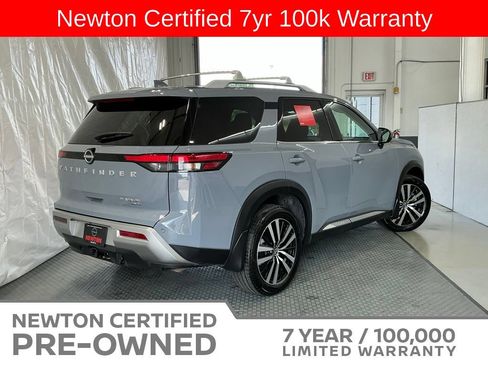 Used 2025 Nissan Pathfinder Platinum AWD/4WD image 30