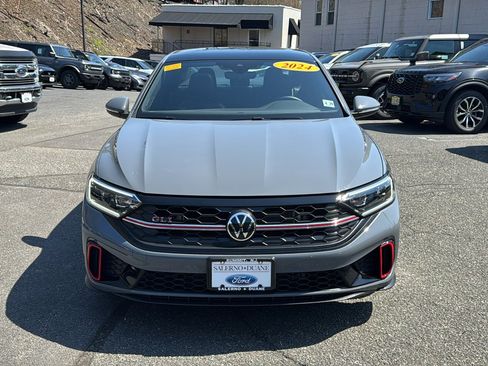 Used 2024 Volkswagen Jetta GLI Autobahn FWD image 5