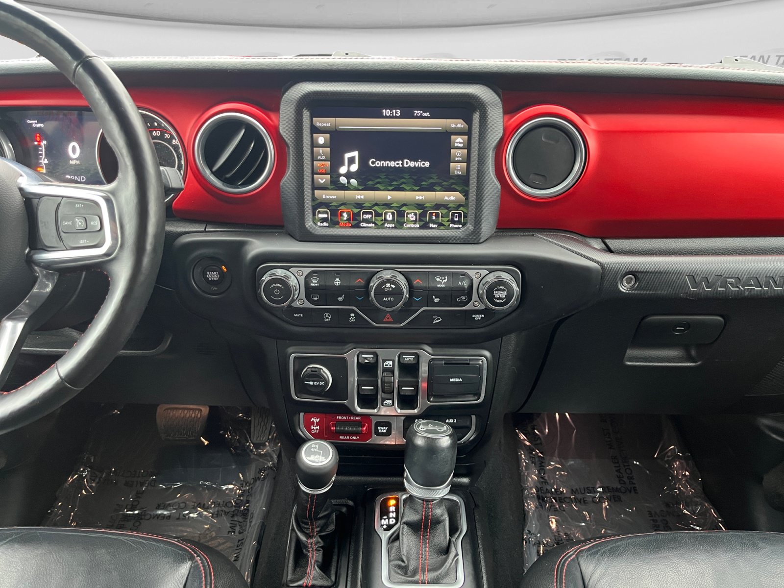 Used 2018 Jeep Wrangler Unlimited Rubicon AWD/4WD image 13