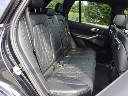 Used 2024 BMW X5 xDrive40i w/ Premium Package AWD/4WD image 18