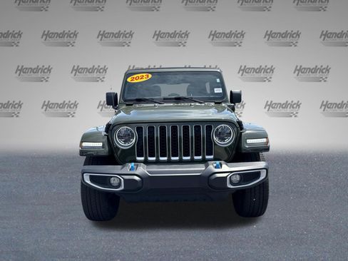 Used 2023 Jeep Wrangler Unlimited Sahara w/ Cold Weather Group AWD/4WD image 3